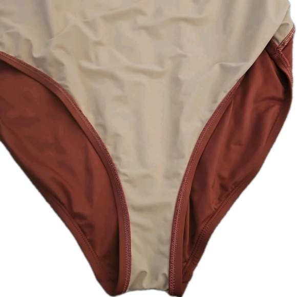 La Blanca Orange Brown Island Goddess Criss-Cross Back One-Piece Swimsuit 14 - Picture 10 of 15